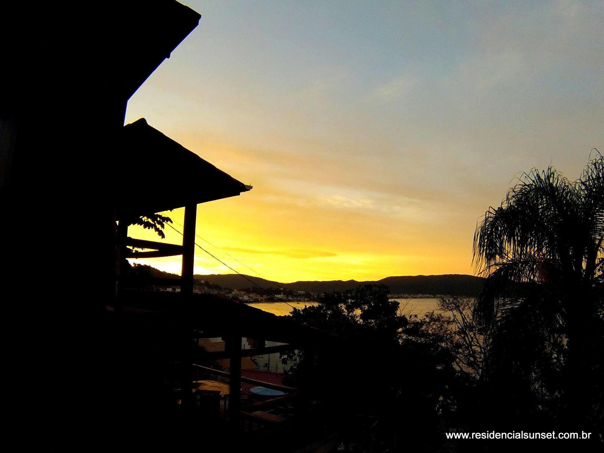 Residencial Sunset Lejlighedshotel Bombinhas Eksteriør billede