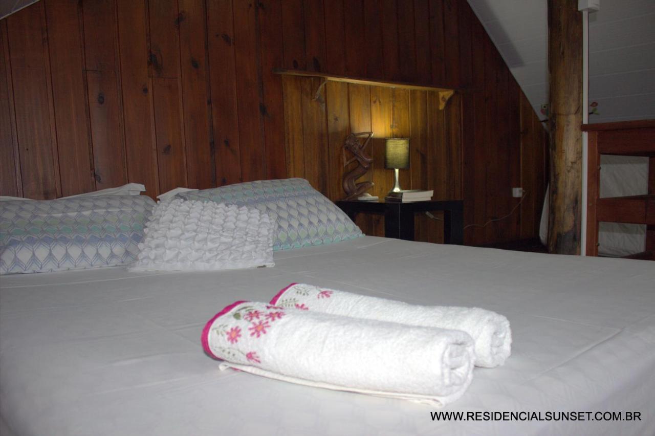 Residencial Sunset Lejlighedshotel Bombinhas Eksteriør billede
